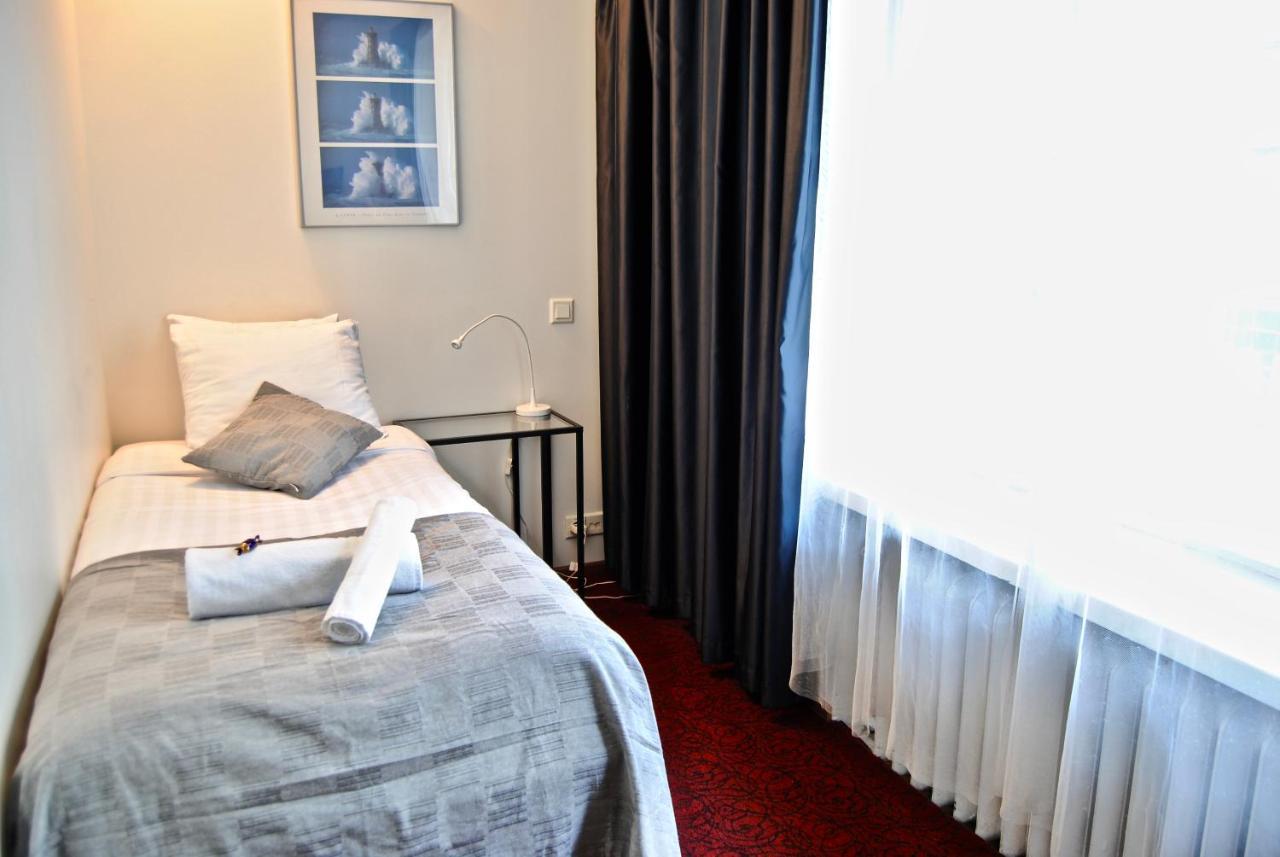 Hotel Midpoint Helsinki Exterior photo