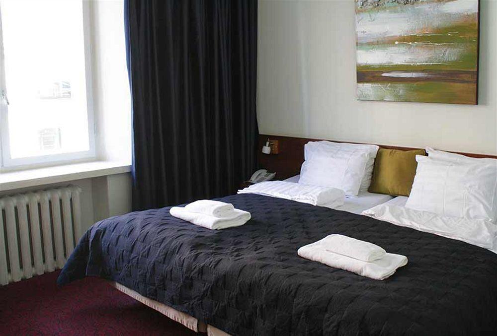 Hotel Midpoint Helsinki Exterior photo